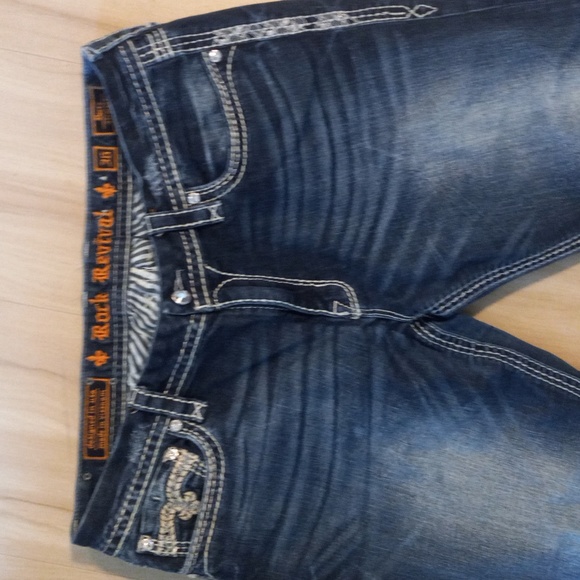 Rock Revival Betty Straight Jeans - Picture 3 of 5